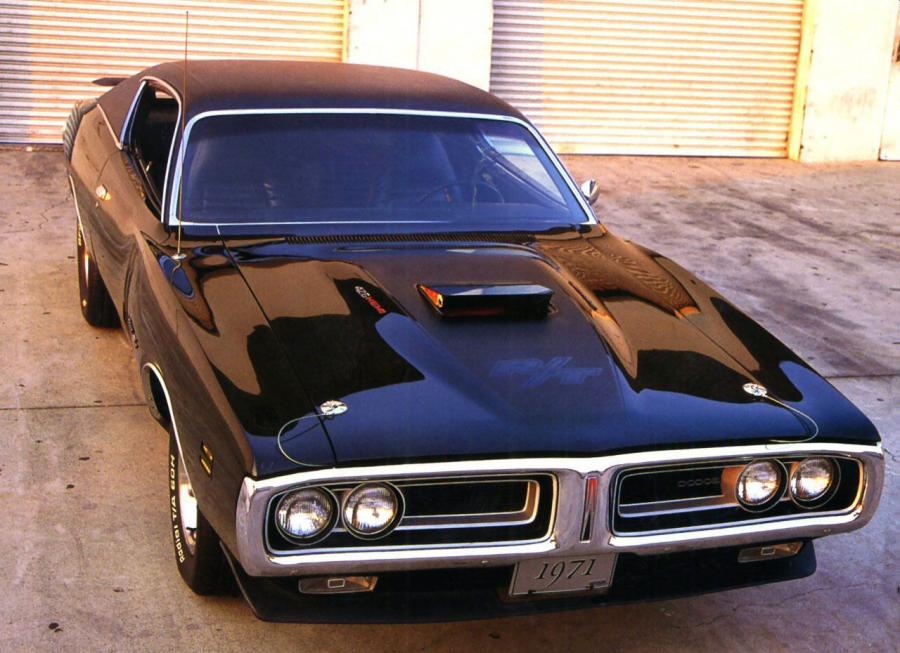  Dodge Charger R/T 1971 года  (фото 16 из 21)